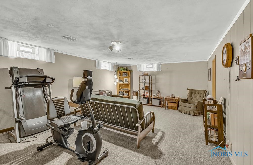 19016 W Orchard Drive, Elmore, Ohio image 28