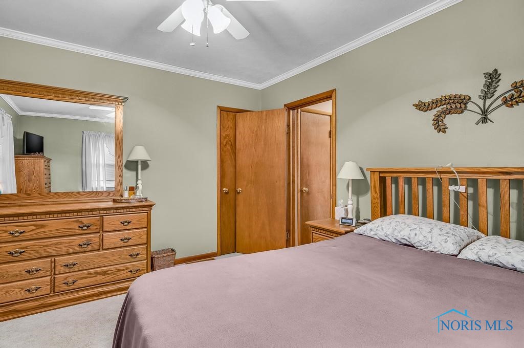 19016 W Orchard Drive, Elmore, Ohio image 25