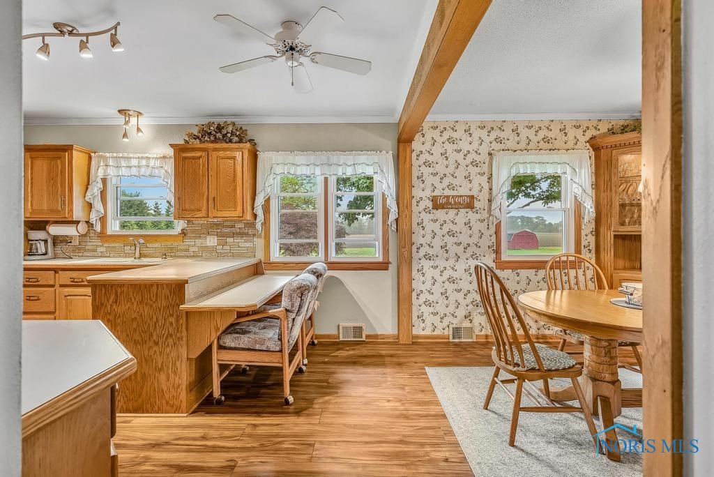 19016 W Orchard Drive, Elmore, Ohio image 11
