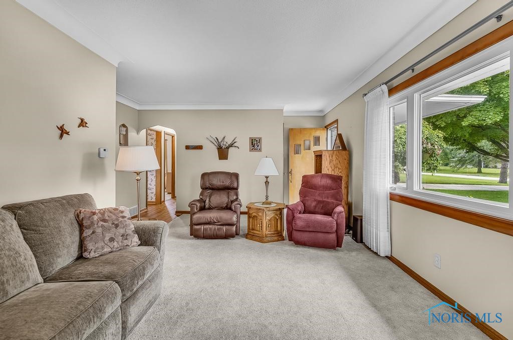 19016 W Orchard Drive, Elmore, Ohio image 10