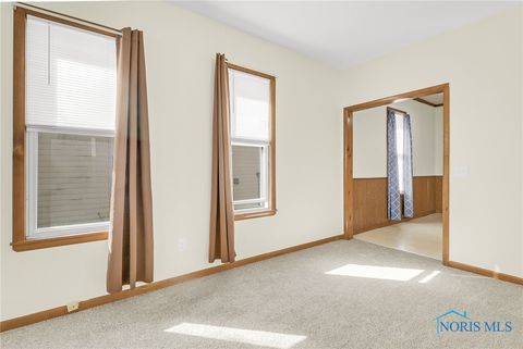 Tiny photo for 119 N Main Street, Walbridge, OH 43465 (MLS # 6136319)