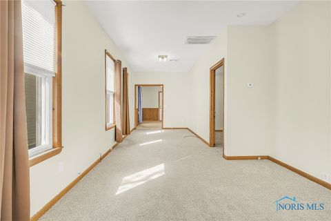 Tiny photo for 119 N Main Street, Walbridge, OH 43465 (MLS # 6136319)