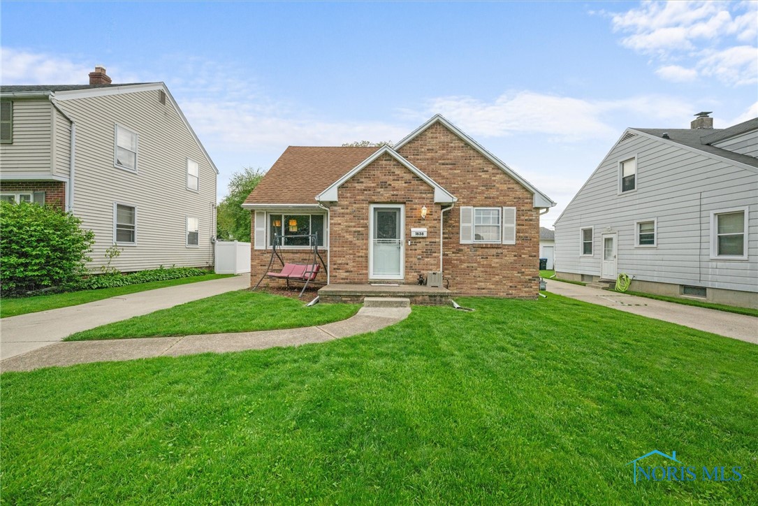1636 Norcross Drive, Oregon, Ohio image 2