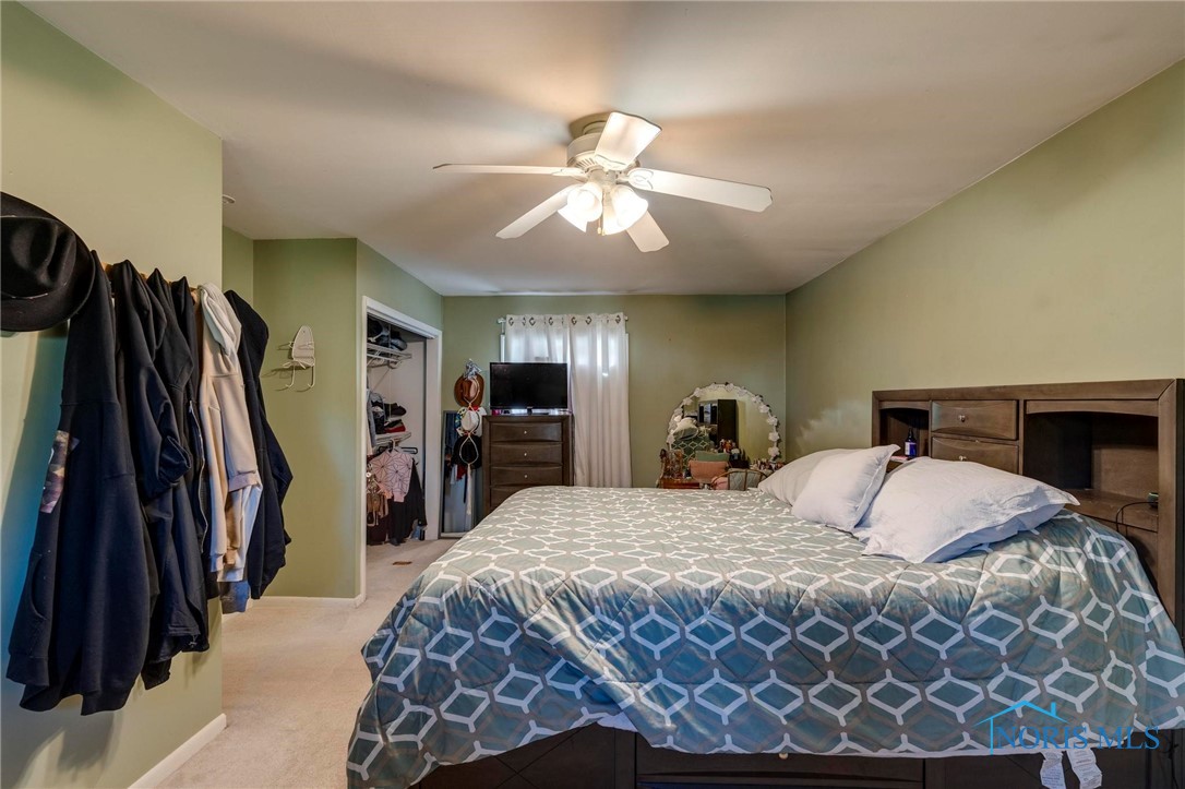 555 W 9th Street, Perrysburg, Ohio image 14
