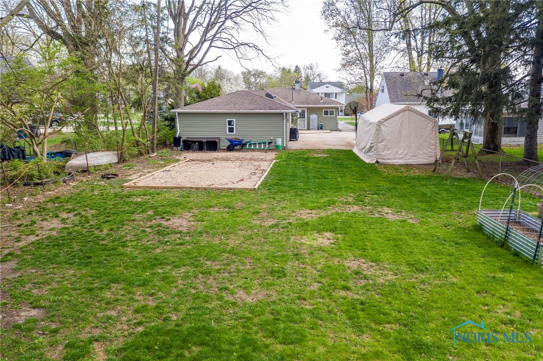 555 W 9th Street, Perrysburg, Ohio image 5