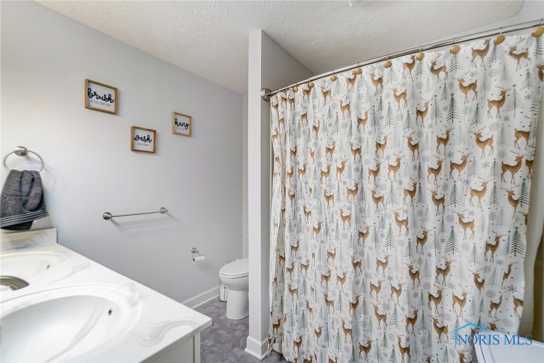 12825 Chickory Drive, Van Buren, Ohio image 21