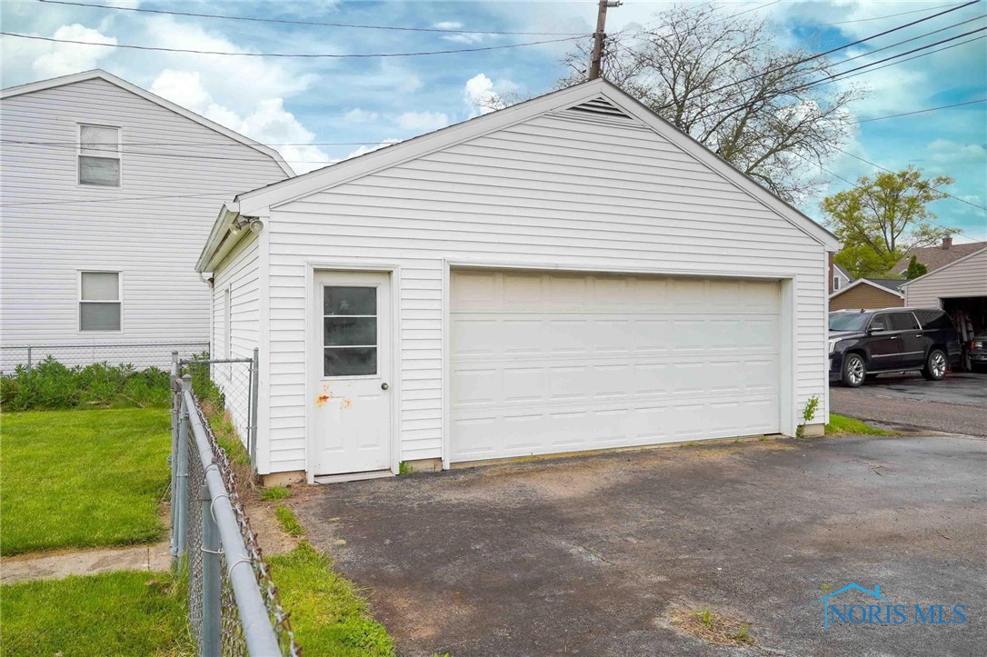 124 E Pearl Street, Findlay, Ohio image 10