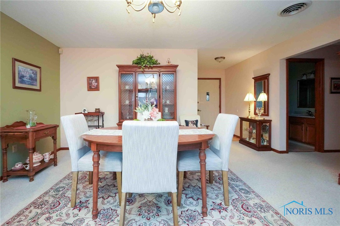 2025 Bluestone Drive #U2, Findlay, Ohio image 14