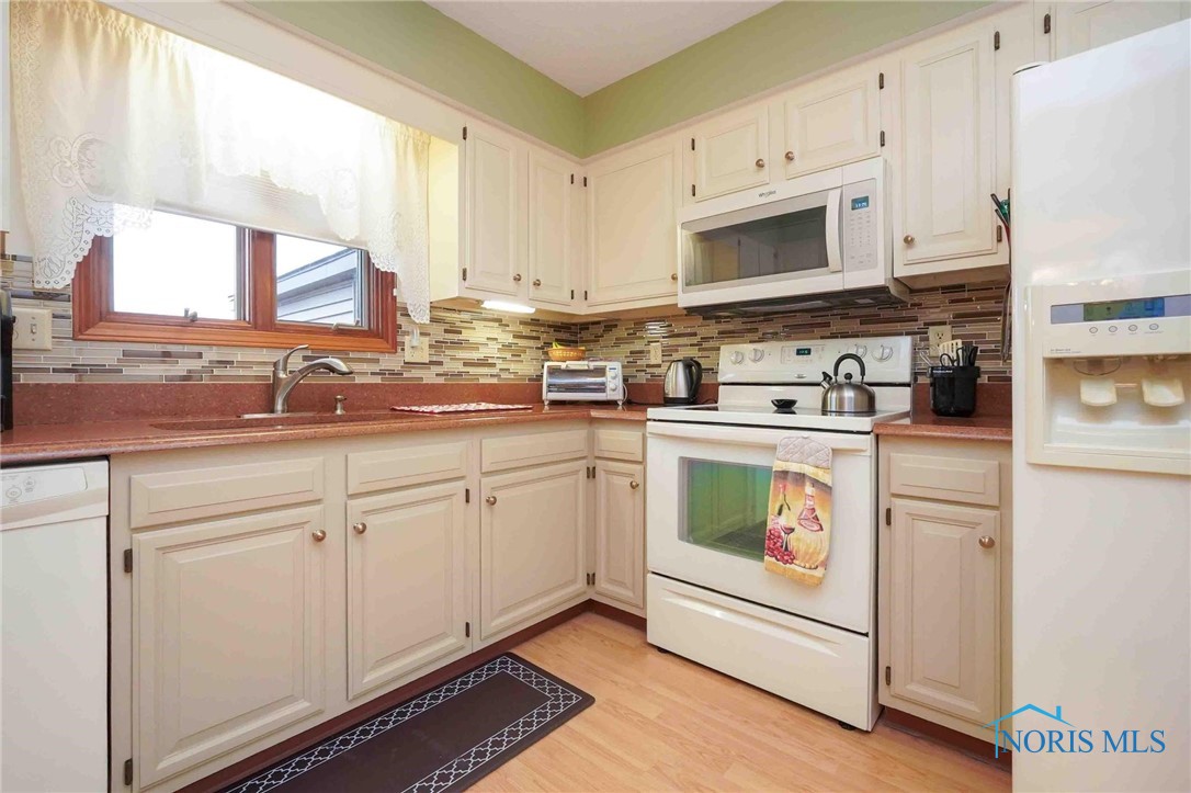 2025 Bluestone Drive #U2, Findlay, Ohio image 11
