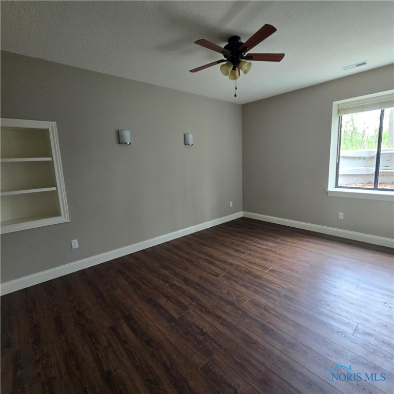 12535 S River Road, Grand Rapids, Ohio image 24