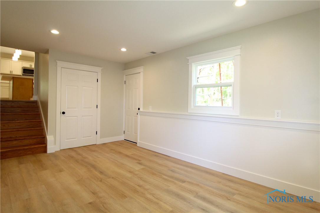 630 N Schwamberger Road, Holland, Ohio image 13