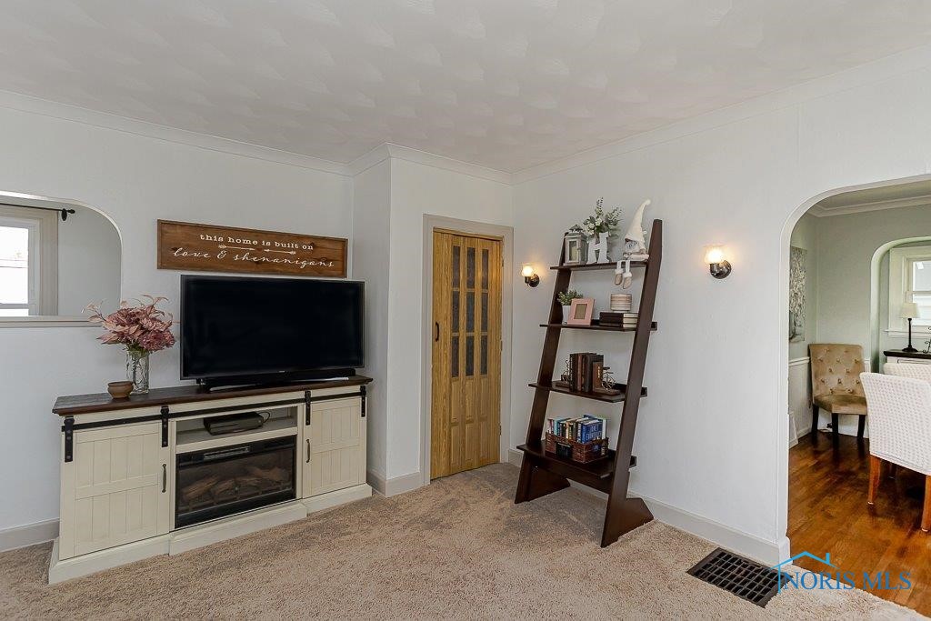 3715 Sherbrooke Road, Toledo, Ohio image 4