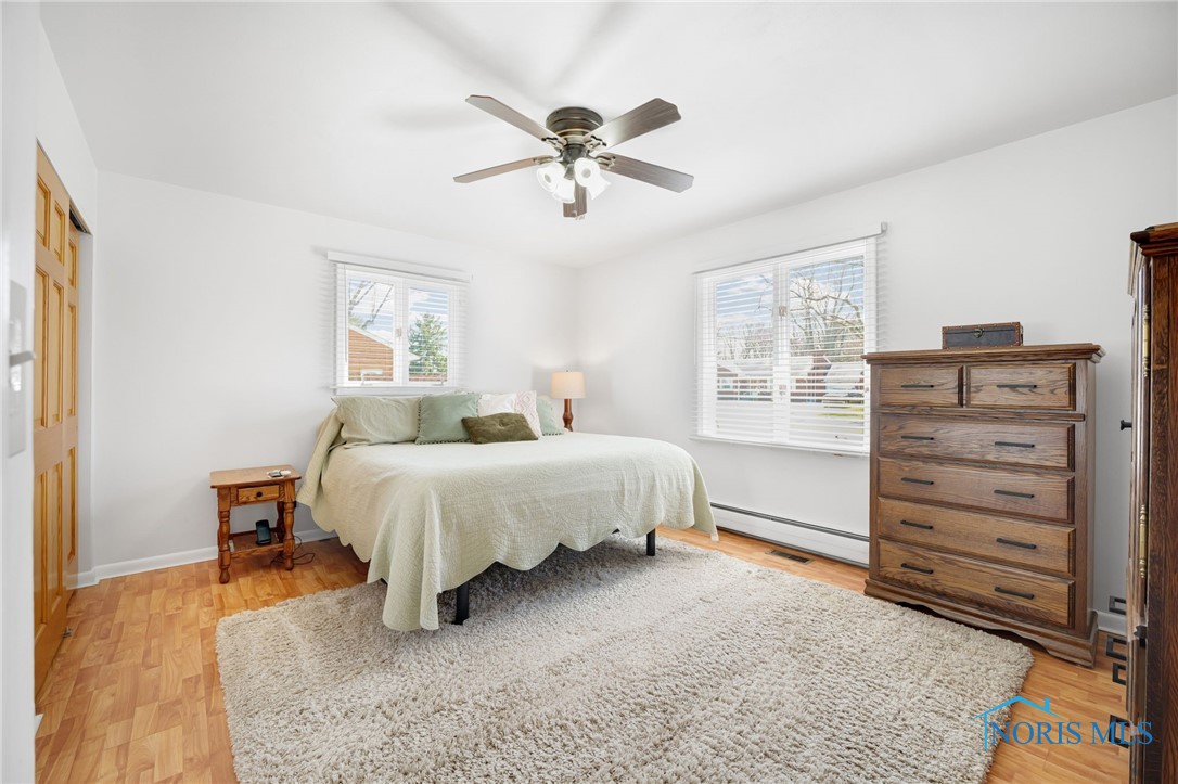 111 Rosedale Place, Rossford, Ohio image 24