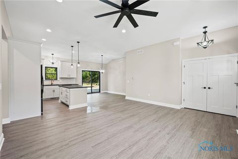 Tiny photo for 6715 Oakbrook Drive, Whitehouse, OH 43571 (MLS # 6136879)