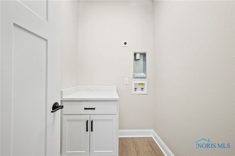 Tiny photo for 6715 Oakbrook Drive, Whitehouse, OH 43571 (MLS # 6136879)