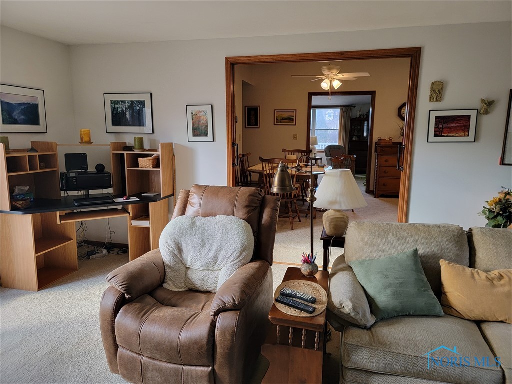 1057 W Poe Road, Bowling Green, Ohio image 11