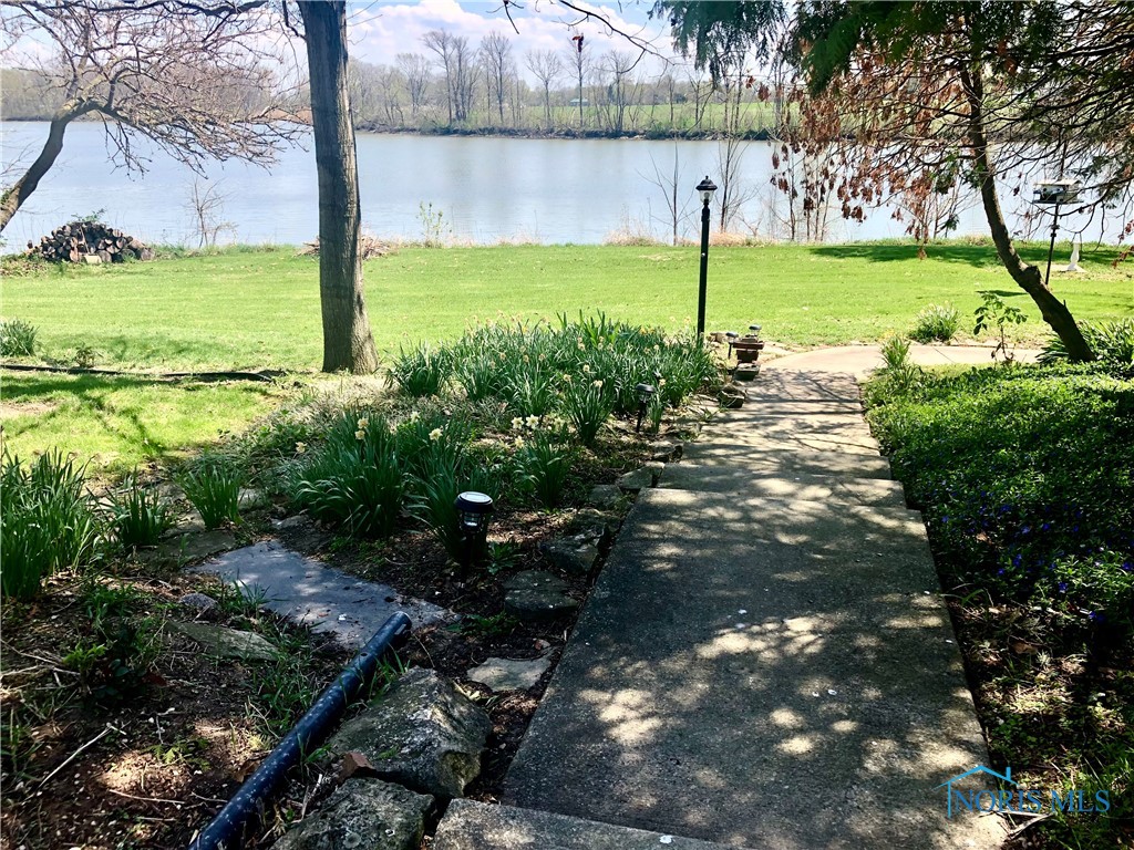 12342 W State Route 105, Oak Harbor, Ohio image 6