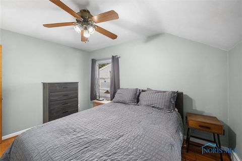Tiny photo for 2541 Goddard Road, Toledo, OH 43606 (MLS # 6136635)