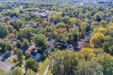 Tiny photo for 2541 Goddard Road, Toledo, OH 43606 (MLS # 6136635)