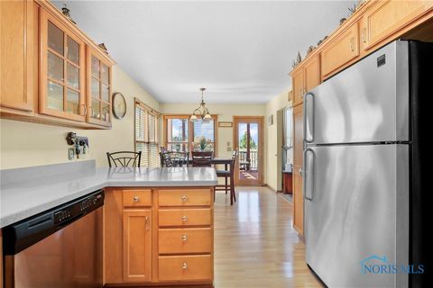 Tiny photo for 416 Castle Cove, Genoa, OH 43430 (MLS # 6136721)