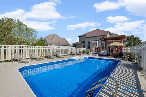 Tiny photo for 416 Castle Cove, Genoa, OH 43430 (MLS # 6136721)