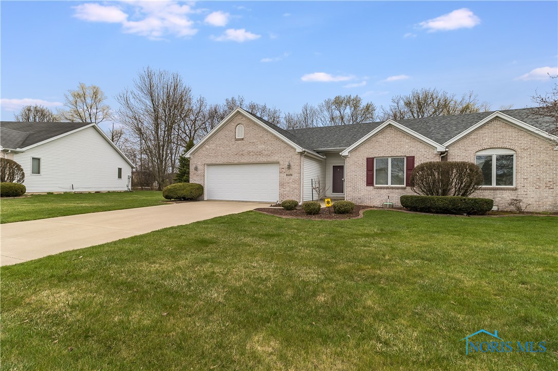 4606 Blackstone Drive, Maumee, Ohio image 3