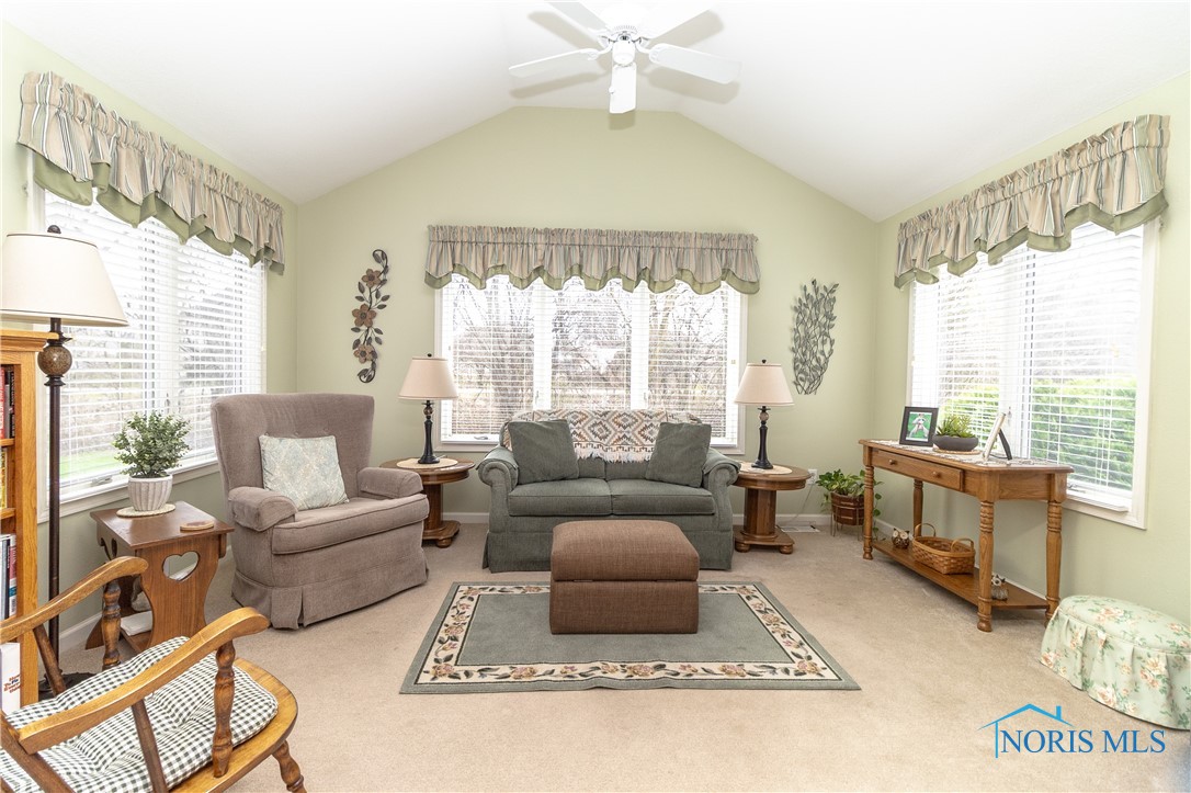 4606 Blackstone Drive, Maumee, Ohio image 9