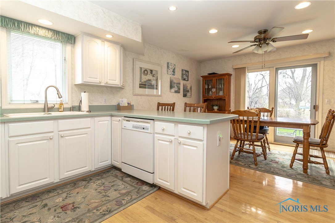 4606 Blackstone Drive, Maumee, Ohio image 17