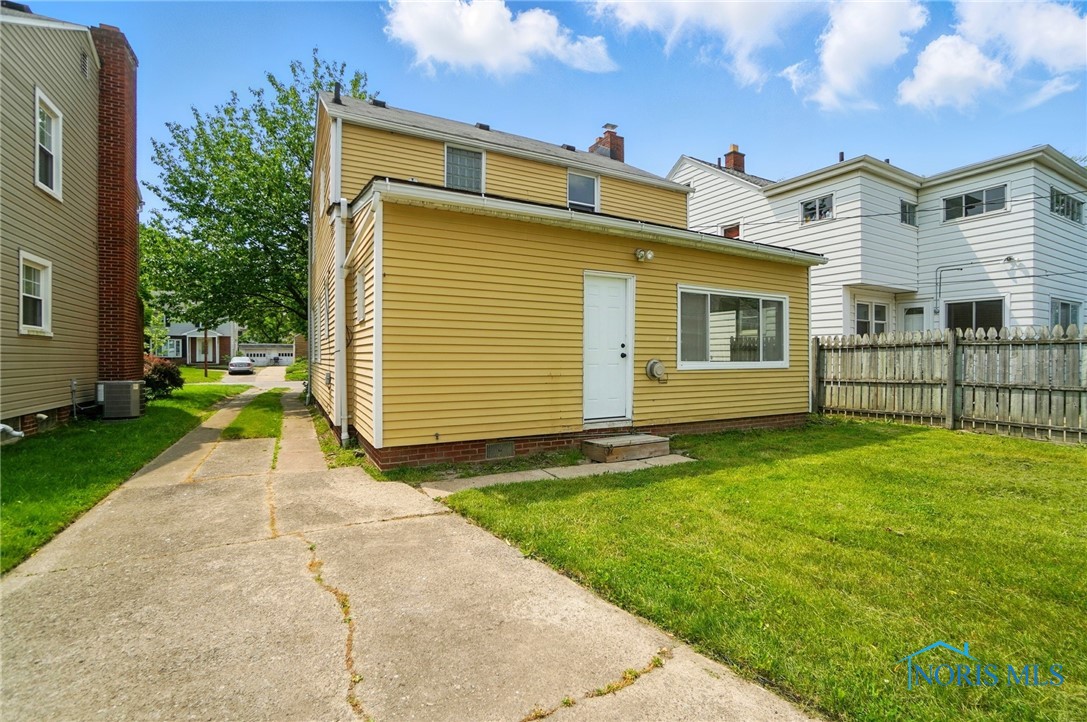 2670 Merrimac Boulevard, Toledo, Ohio image 32
