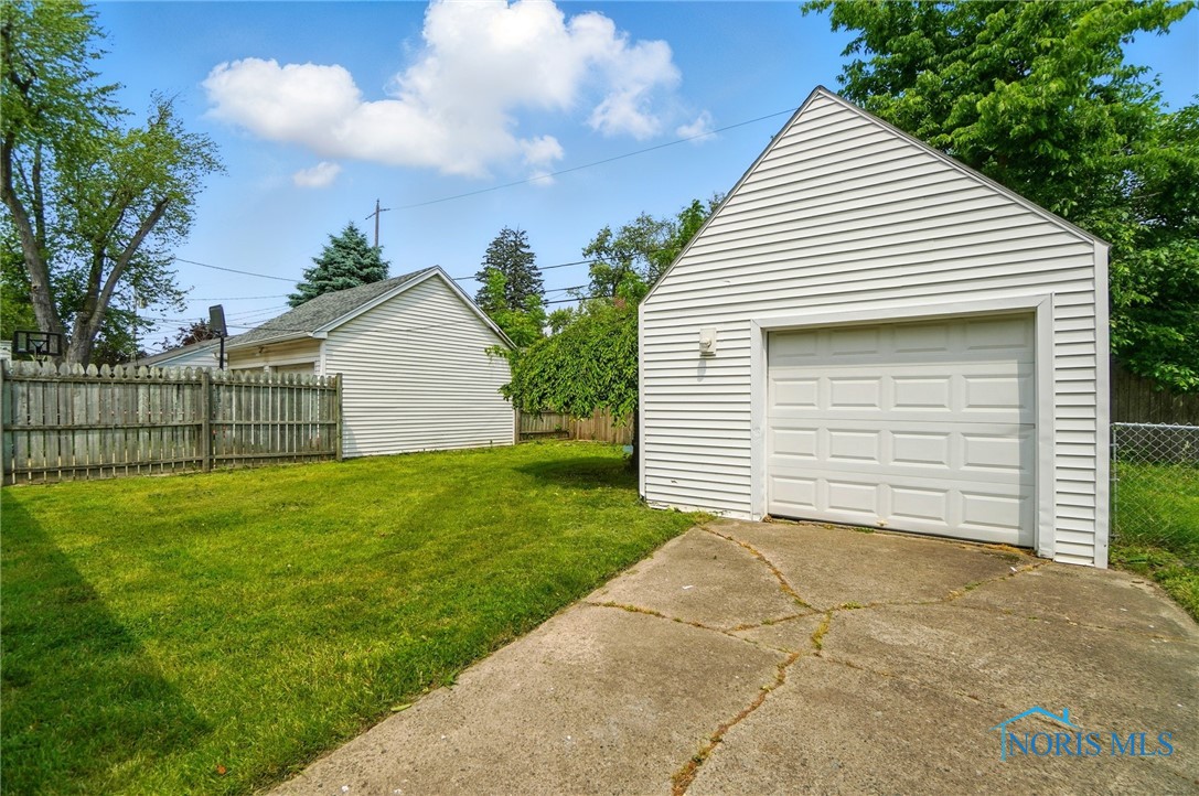 2670 Merrimac Boulevard, Toledo, Ohio image 35
