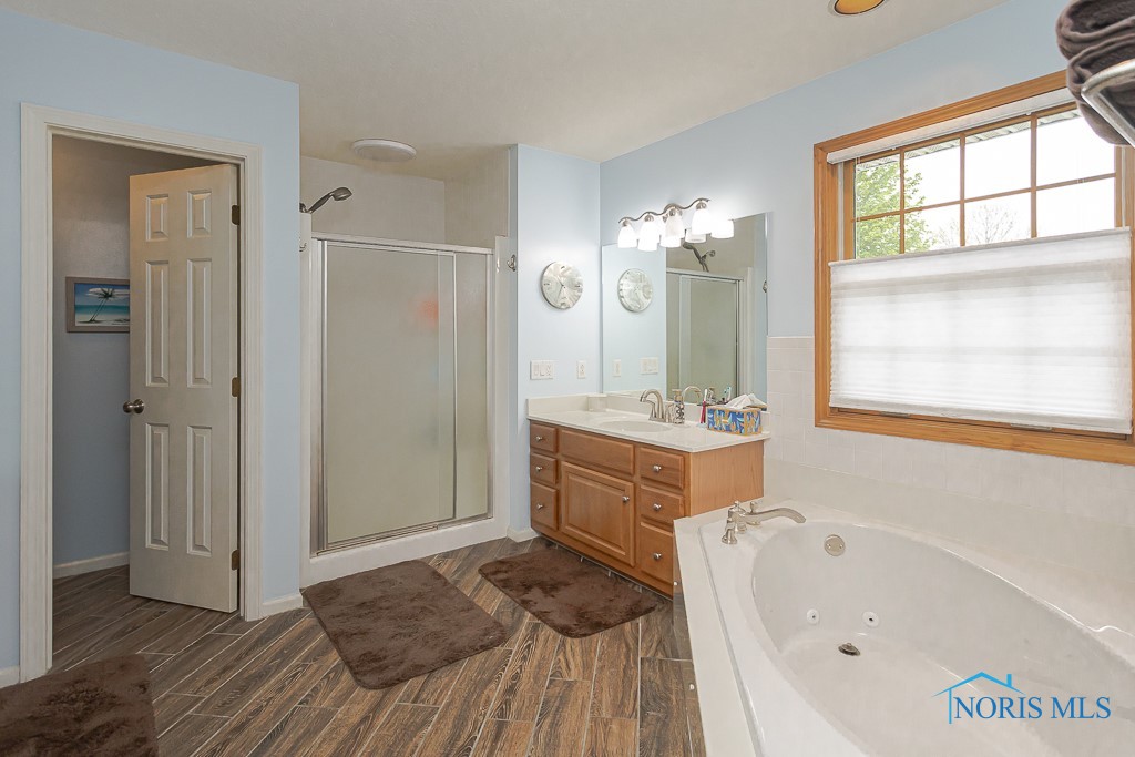 26494 Laurel Lane, Perrysburg, Ohio image 28