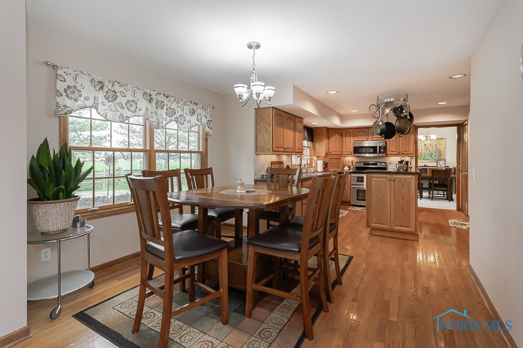 26494 Laurel Lane, Perrysburg, Ohio image 13