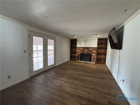Tiny photo for 202 Wilson Street, Defiance, OH 43512 (MLS # 6136467)