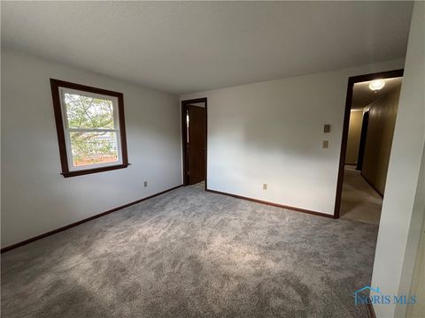 Tiny photo for 202 Wilson Street, Defiance, OH 43512 (MLS # 6136467)