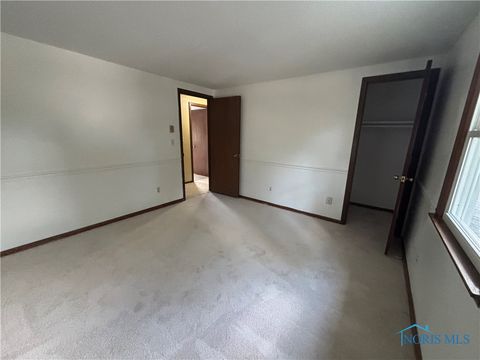 Tiny photo for 202 Wilson Street, Defiance, OH 43512 (MLS # 6136467)