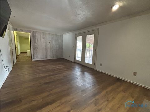 Tiny photo for 202 Wilson Street, Defiance, OH 43512 (MLS # 6136467)