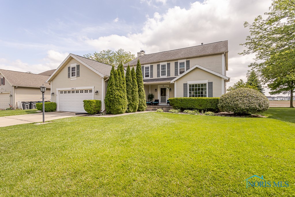 2172 Coe Court, Perrysburg, Ohio image 2