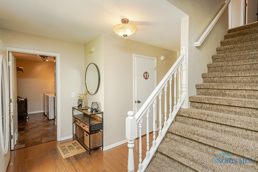 2172 Coe Court, Perrysburg, Ohio image 4