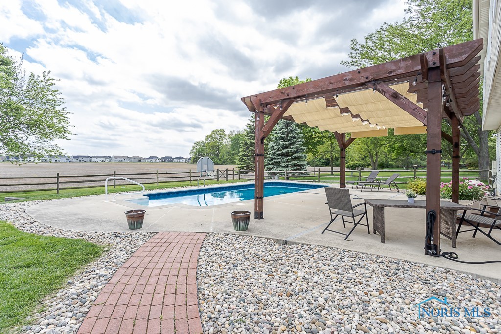 2172 Coe Court, Perrysburg, Ohio image 43