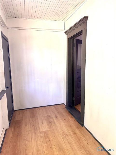 Tiny photo for 936 Orchard Street, Toledo, OH 43609 (MLS # 6136505)