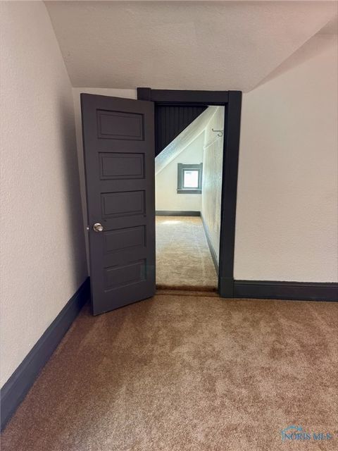 Tiny photo for 936 Orchard Street, Toledo, OH 43609 (MLS # 6136505)