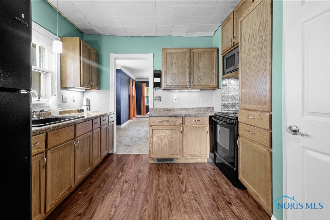 1006 Woodward Avenue, Toledo, Ohio image 7