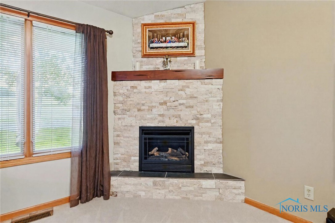2310 Villa West Drive, Findlay, Ohio image 7