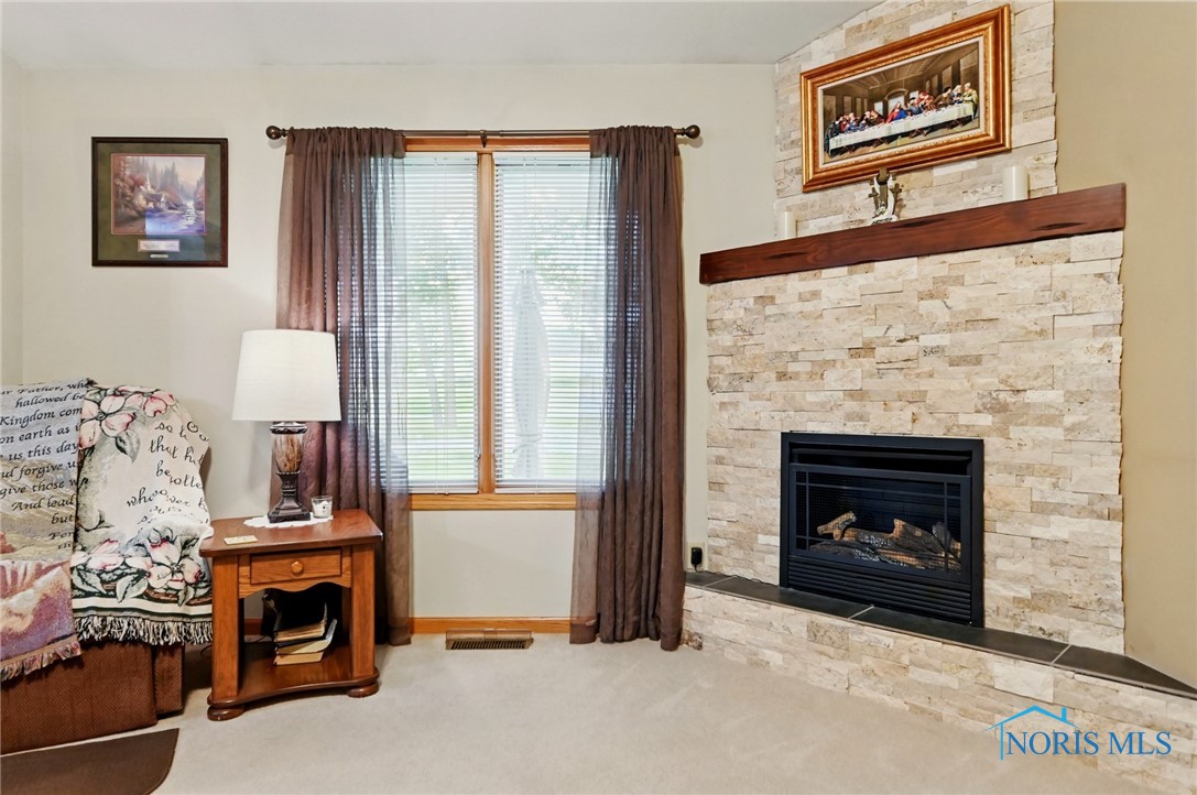 2310 Villa West Drive, Findlay, Ohio image 11