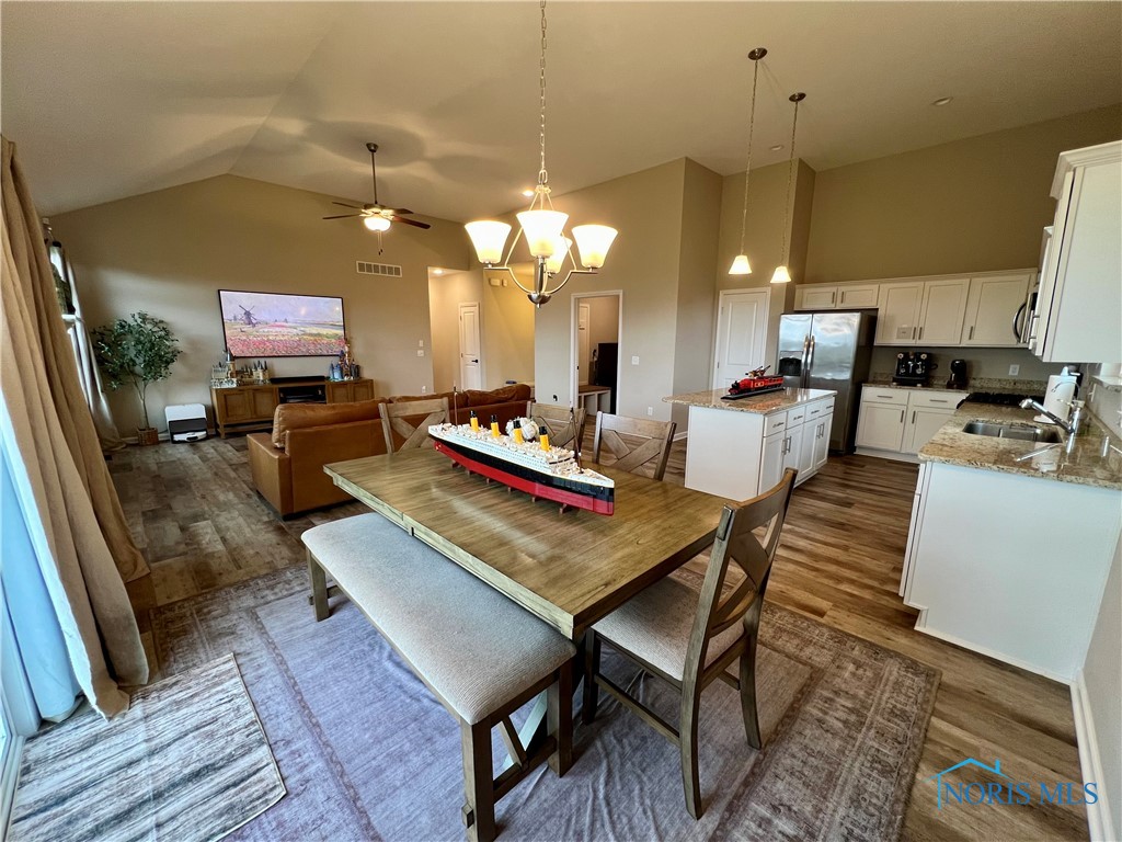 101 Bentley Drive, Perrysburg, Ohio image 12
