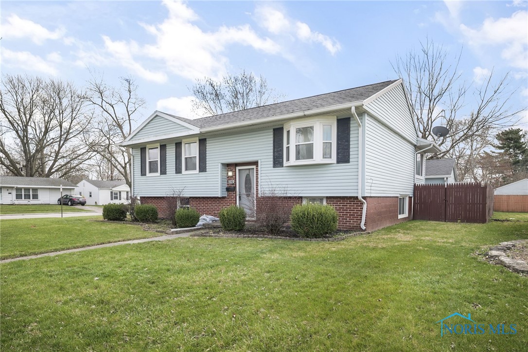 1025 Harmon Street, Findlay, Ohio image 2
