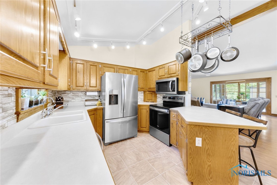 7373 County Road 12, Wauseon, Ohio image 10