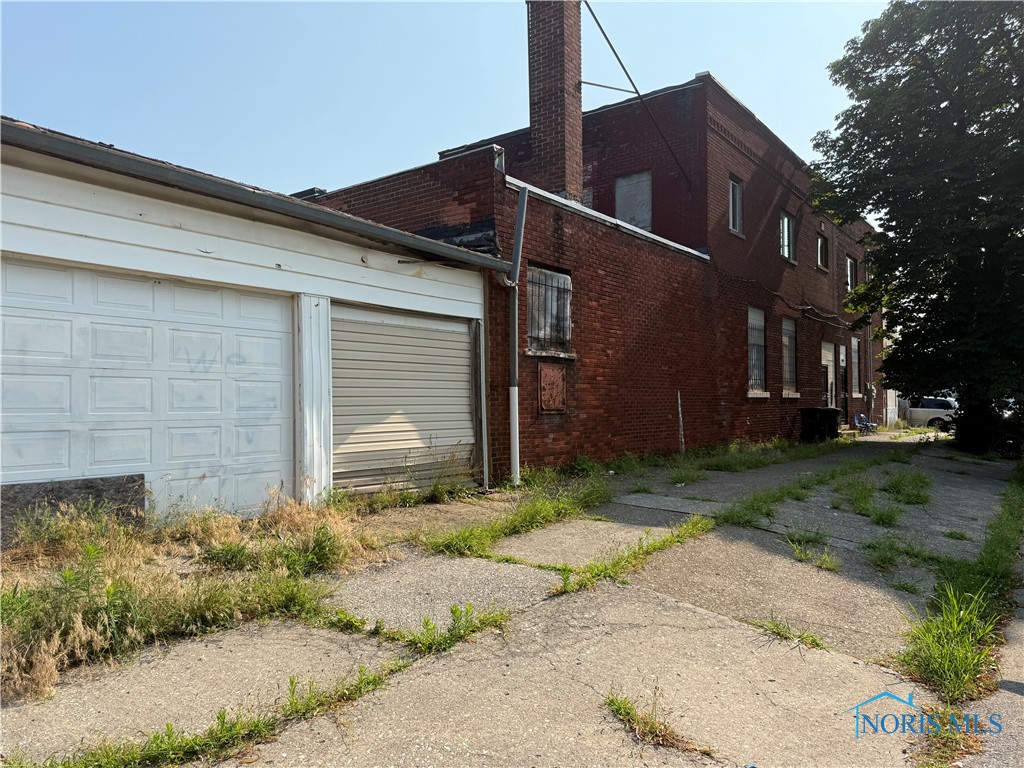 3201 Warsaw Street