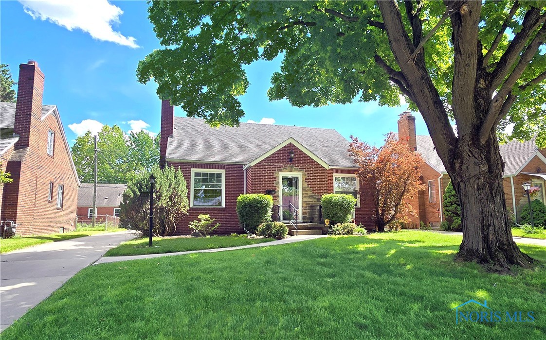 2621 Gloria Court, Toledo, Ohio image 1