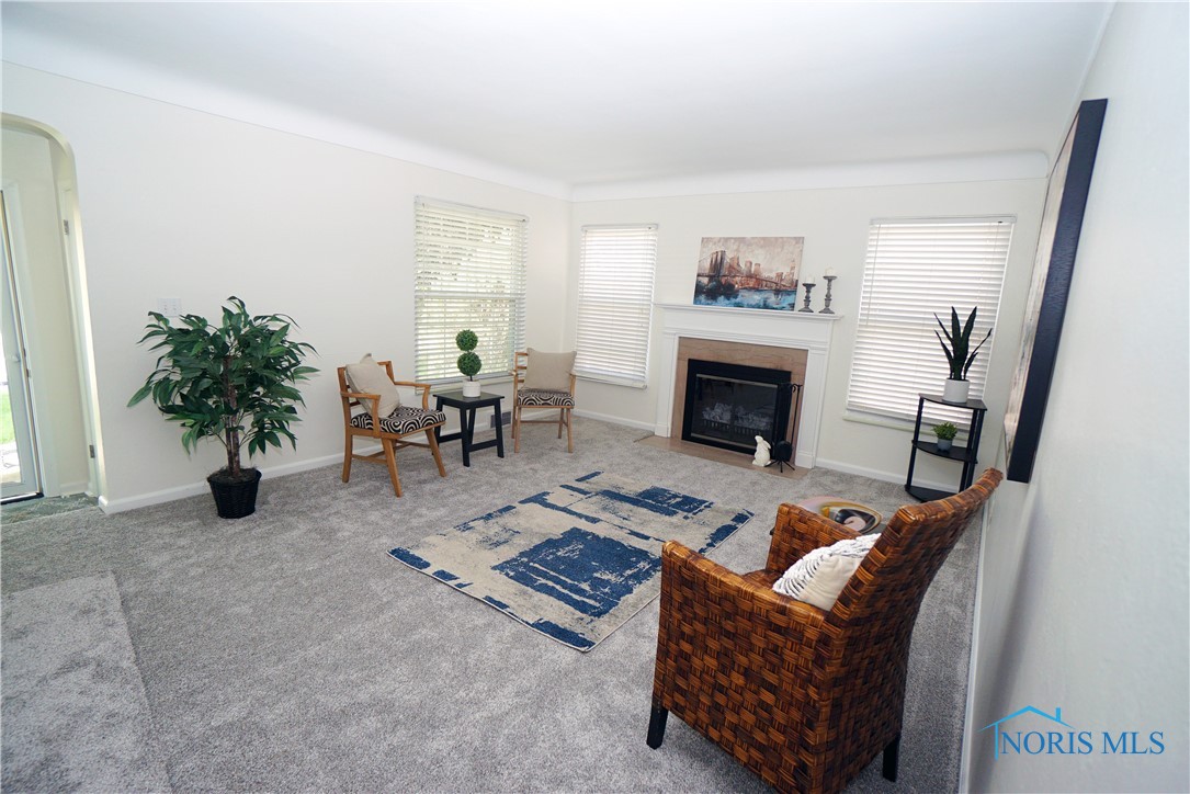 2621 Gloria Court, Toledo, Ohio image 3